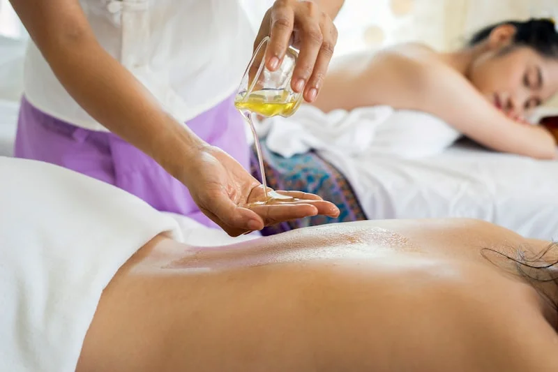 Therapeutic oil massage session